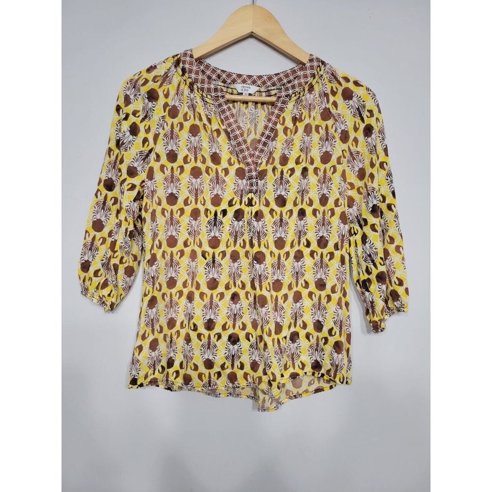 Crown & Ivy Zebra V-neck 3/4th Sleeve‎ Blouse Size XS